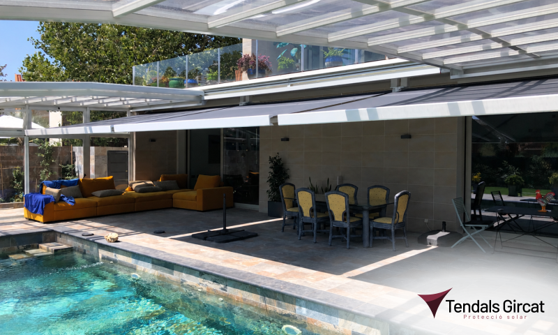 Three Aland full-cassette awnings: a bespoke solution for the pool